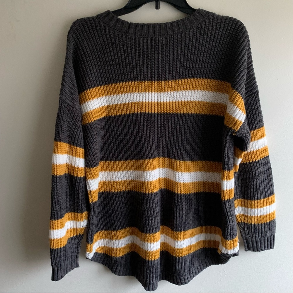Striped sweater - Picture 2 of 3